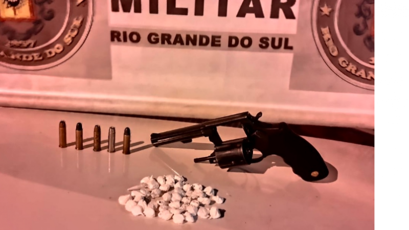 APREENSÃO DE MENOR POR PORTE ILEGAL DE ARMA DE FOGO E TRÁFICO