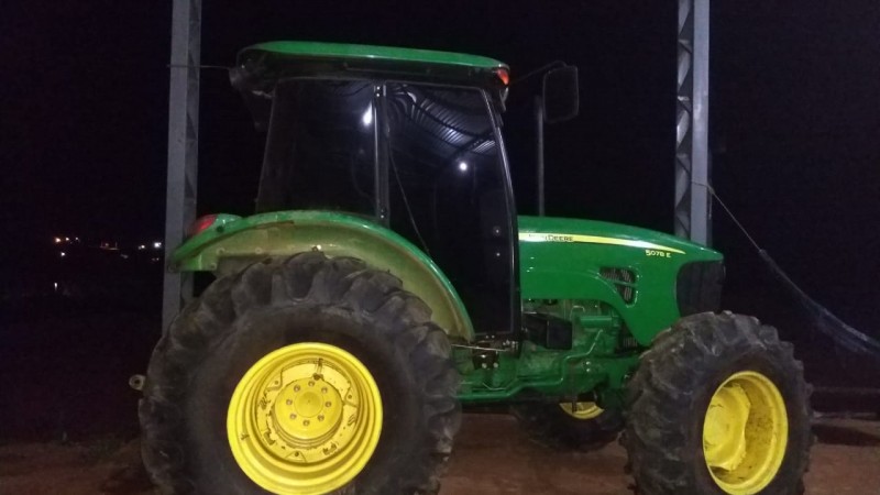 TRATOR RECUPERADO EM TRÊS DE MAIO