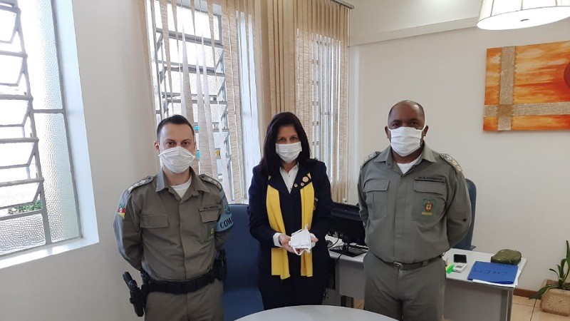 Entrega de máscaras