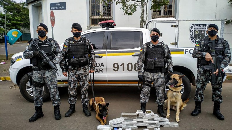 For&ccedil;a t&aacute;tica