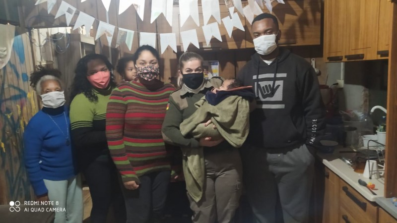 Policial militar de Rio Pardo salva beb&ecirc; de dois meses pelo telefone
