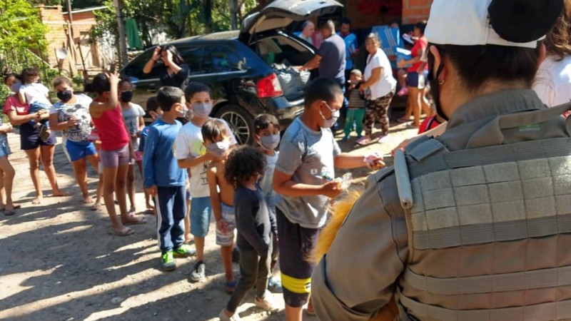 Criança Feliz