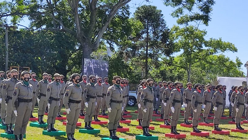 Polo de Ensino do Vale do Rio Pardo realiza formatura de 100 novos soldados da Brigada Militar
