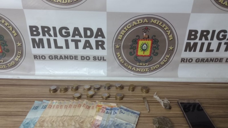 droga, dinheiro e celular