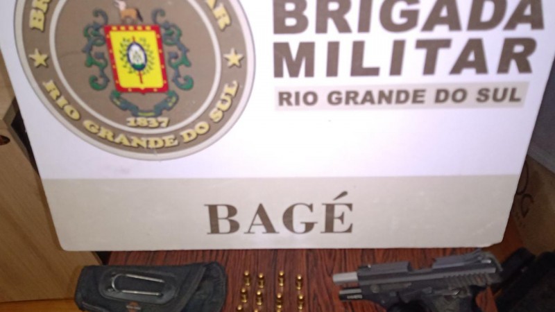 pistola taurus e 16 munições