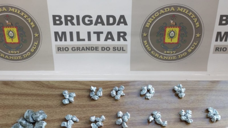 15&ordm; BPM prende homem por tr&aacute;fico de entorpecentes em Canoas

