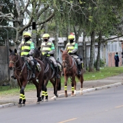 Policiamento em Canoas - Apoio do 4º RPMon