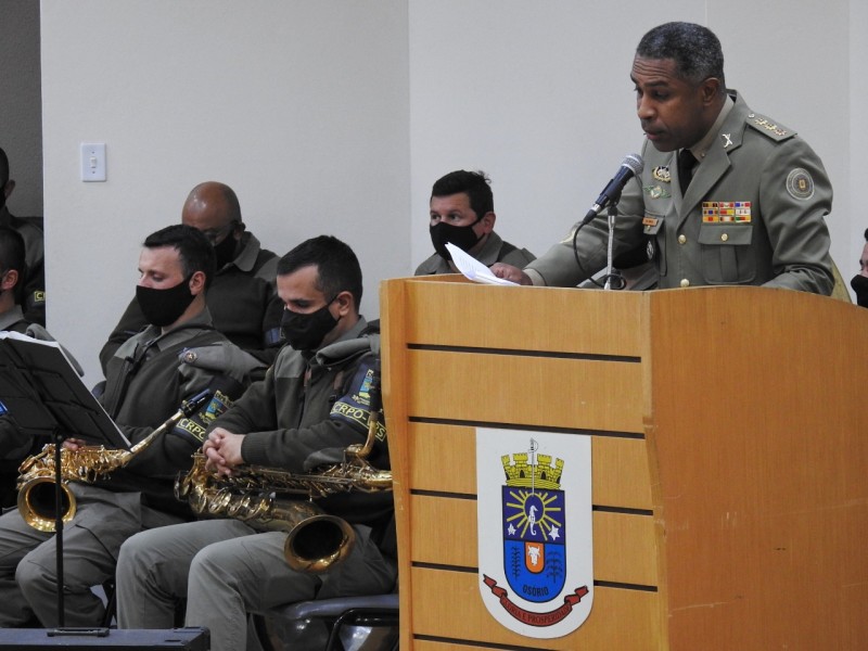 Coronel Marcel em seu pronunciamento