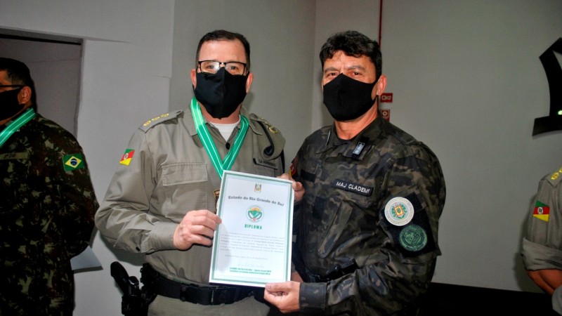 Entrega de Comenda 2&ordm; BABM