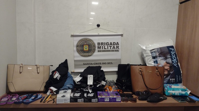 BM de Santa Cruz do Sul prende trio por furto em estabelecimentos comerciais ocorrido em Santa Maria