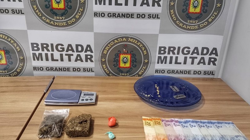 BM de Ven&acirc;ncio Aires prende jovem por tr&aacute;fico de entorpecentes
