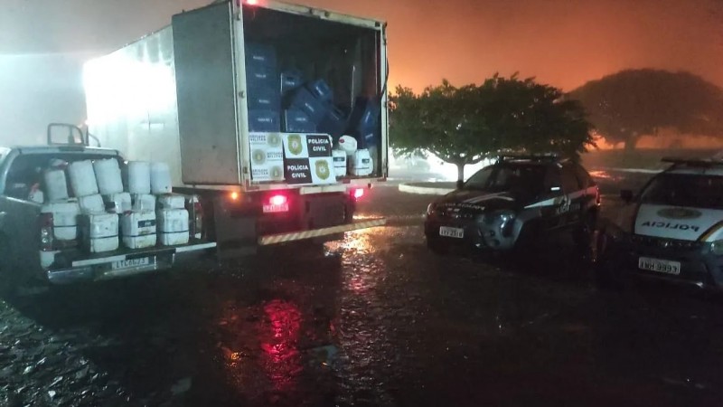 Brigada Militar e Pol&iacute;cia Civil apreendem caminh&atilde;o com agrot&oacute;xicos de origem estrangeira durante Opera&ccedil;&atilde;o H&oacute;rus