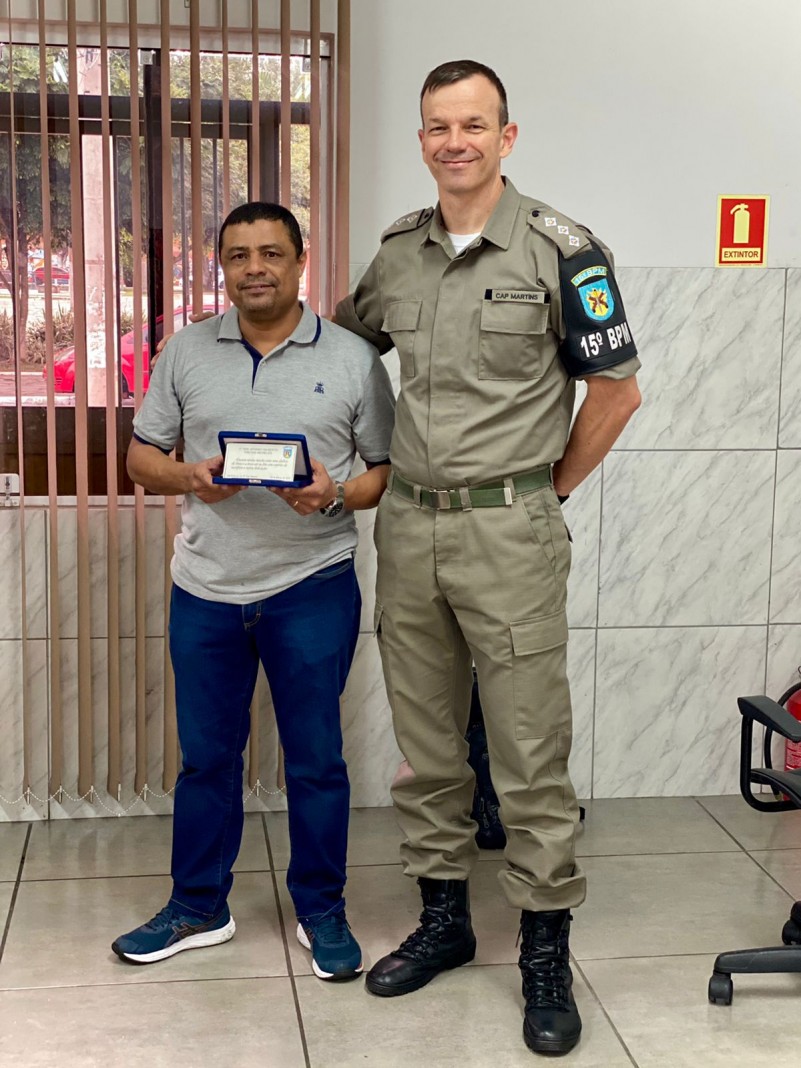Homenagem ao Sgt RR Meireles para reserva remunerada