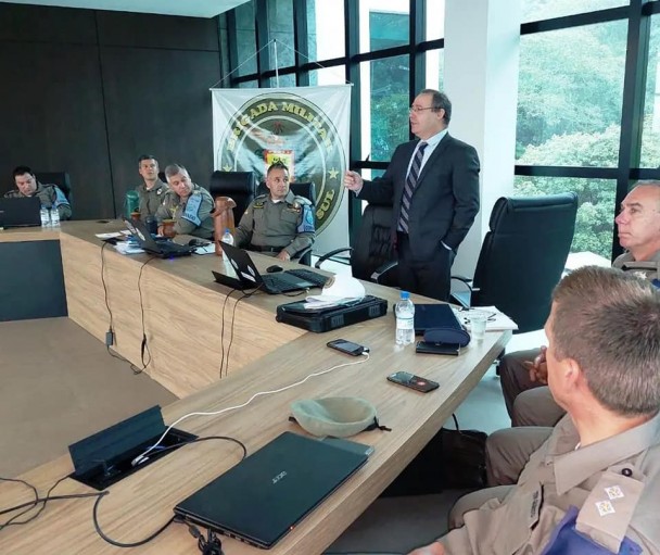 Paulo Rogério Lino em Reunião em SCS