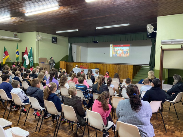 BM ministra palestra em Mato Leitão