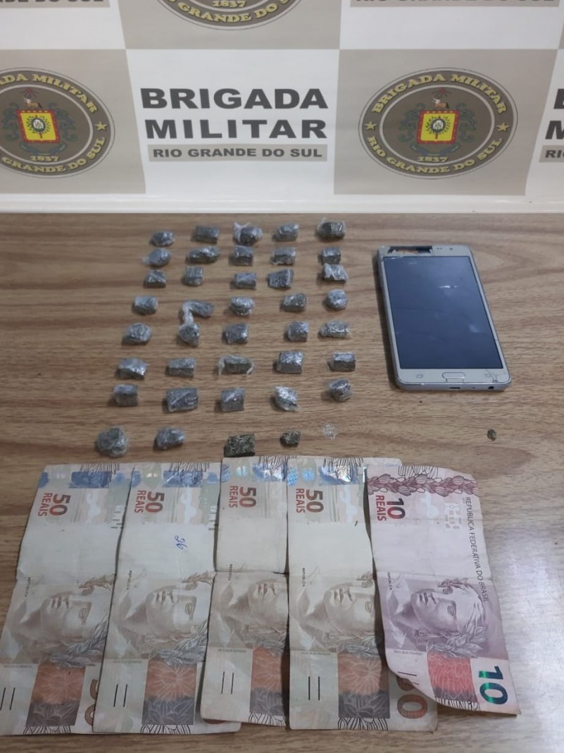 Entorpecentes apreendidos em Canoas.