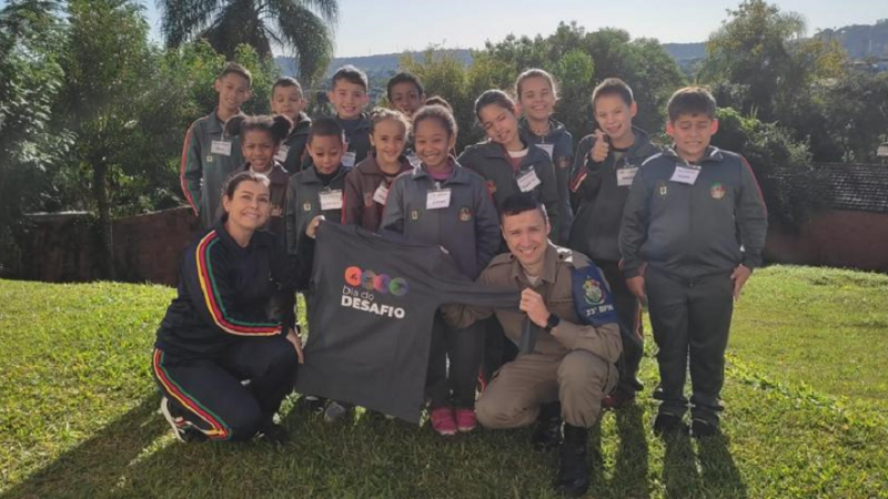 A Brigada Militar, em Santa Cruz do Sul, por meio do Projeto Social Pelot&atilde;o Mirim, desenvolvido junto ao CRAS no bairro Bom Jesus, est&aacute; ampliando o n&uacute;mero de vagas para o ingresso no projeto social. 