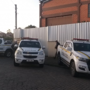 A Brigada Militar, através do 23º Batalhão de Polícia Militar (23º BPM), na tarde de sexta-feira, às 17h,  desarticulou uma casa de jogos de azar, no bairro Ana Nery. 