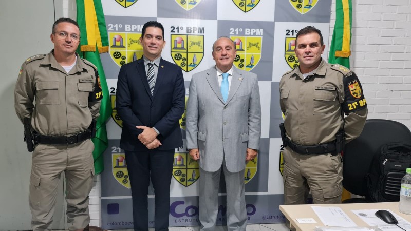 Comando do 21ºBPM recebe visita da Comissão Especial de Políticas Criminais e Segurança Pública da OAB