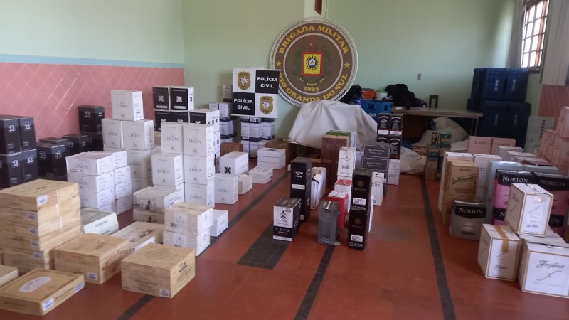 Bebidas alco&oacute;licas apreendidas