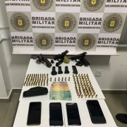 Armas são  apreendidas no Litoral