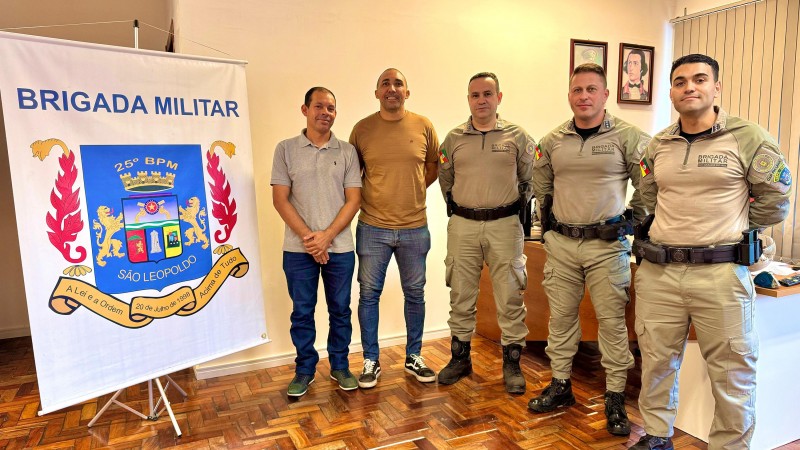 Comando do 25&ordm; BPM e vereador Dentinho