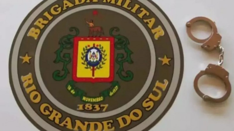 Brigada Militar prende homem por sequestro, cárcere privado e roubo a veículo, em Santa Maria