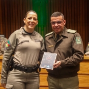 entrega de reconhecimento 