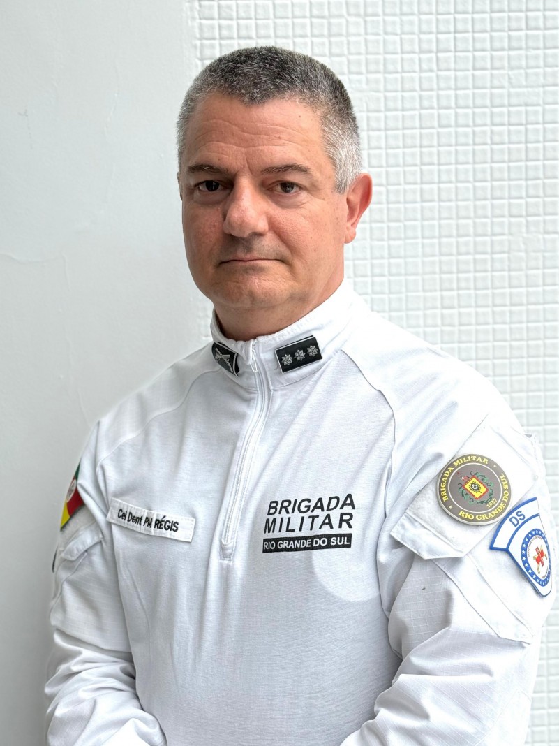 Cel Dent PM Regis Reche.