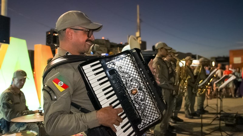 Apresenta&ccedil;&atilde;o festiva da Banda