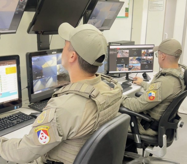 Parte interna do CICCM com PMs em atuação