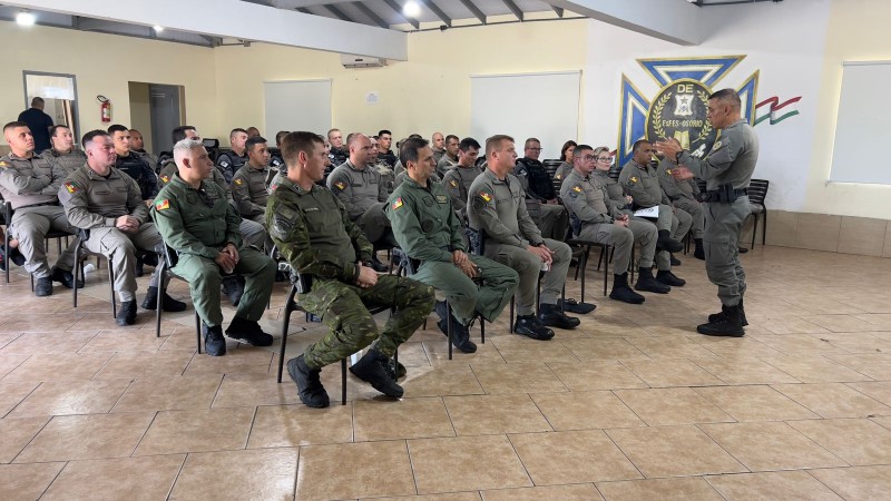 Subcomandante-geral da BM, coronel PM Douglas, em reuni&otilde;es preventivas realizadas com comandantes sobre a&ccedil;&otilde;es no carnaval